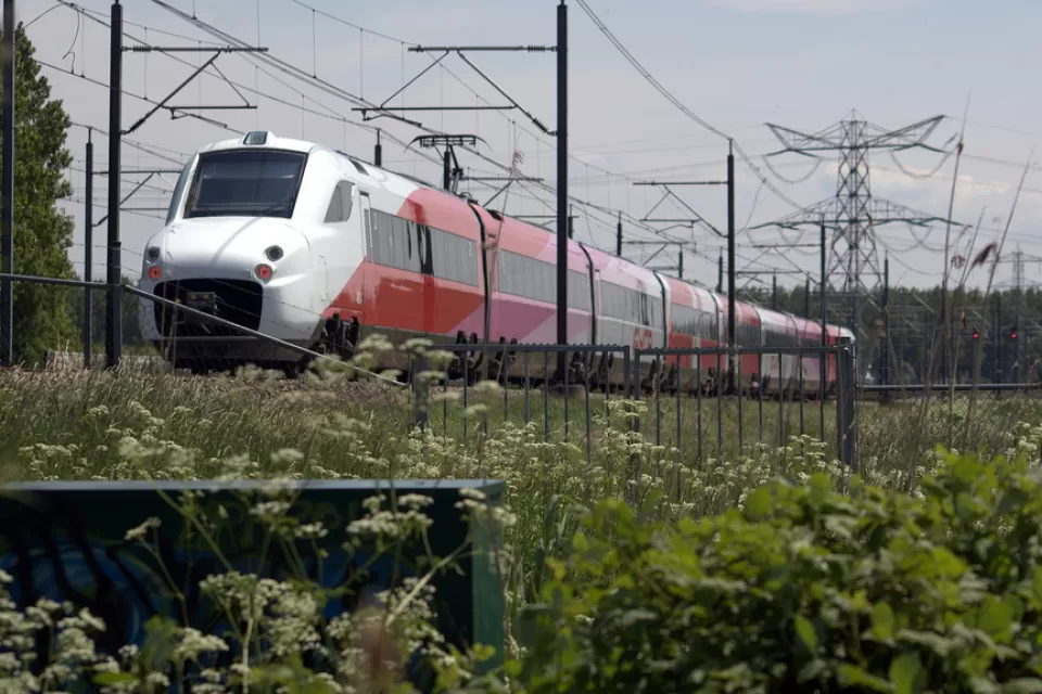 Dutch Fyra Train